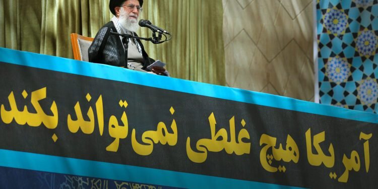 بقاء النظام الإيراني رهن بالتفاوض مع أميركا