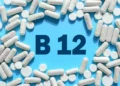 كيف تعرف أنك تعاني من نقص فيتامين B12؟.. إليك أهم الأعراض