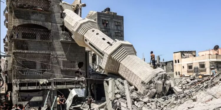 قطاع غزة يحتاج عشر سنوات للعودة إلى ما كانت عليه قبل السابع من أكتوبر