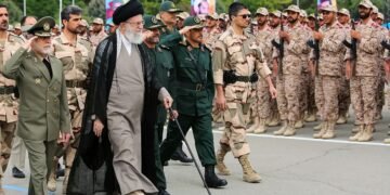 حرس النظام الإيراني، العمود الفقري لاستراتيجية خامنئي في التدخل الإقليمي