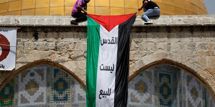 المسجد الأقصى بين التكبير والتطرف.. حكايات فلسطينية من نبض القدس