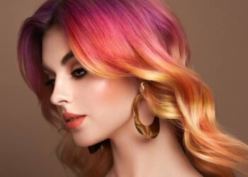 أسرع طريقة لإزالة صبغة الشعر.. خطوة بخطوة