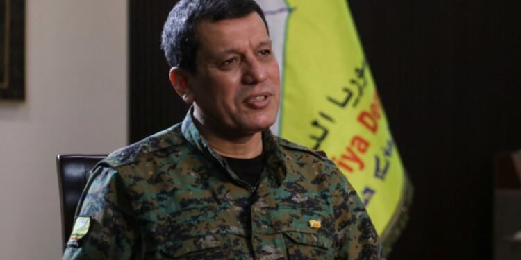 زعيم ” قسد ” : نحو دولة سورية جديدة بلا شمولية