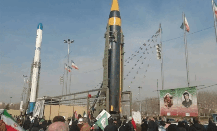 إيران تكشف مفاجأة.. وتحذر أمريكا من رد قوي!