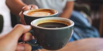 friends drinking coffee