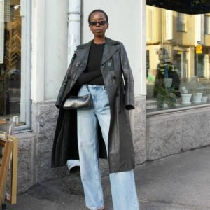 how to wear wide jeans 241750 1605205218961 square