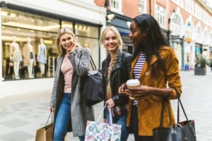 sml 56160603 1502116691 shopping london