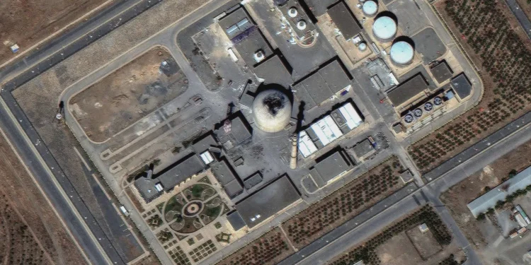 الخارجية السعودية: ندين انتهاك سيادة إيران.. وندعو لضبط النفس وحل سياسي للأزمة