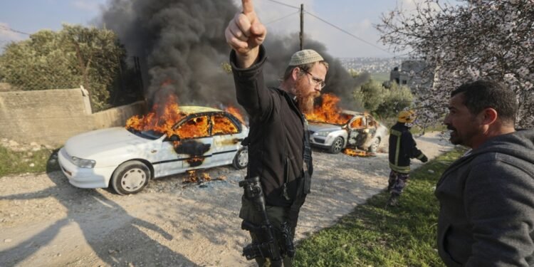 الاستيطان المسلح في الضفة.. الوجه الجديد للاحتلال الإسرائيلي