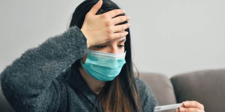 المتحور الجديد "نيمبوس".. تعرف على أعراضه قبل السفر