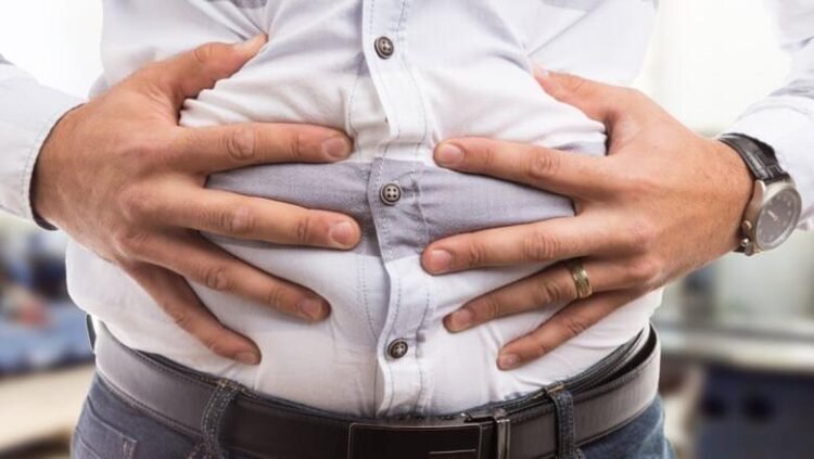 ودع الانتفاخ.. 5 مشروبات مدهشة تنقذك!