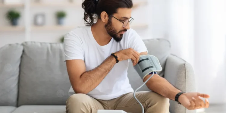 كيفية علاج ضغط الدم المرتفع بدون أدوية