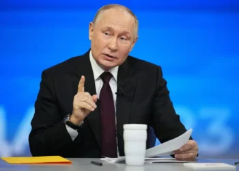 231214 putin mb 0929 8556cc