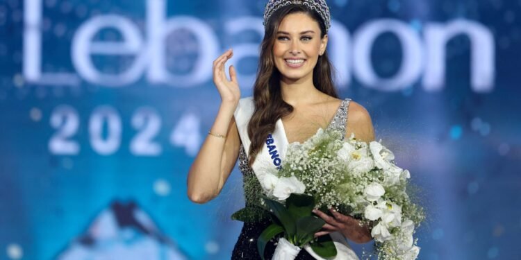 ندى كوسا تخطف الأنظار.. معلومات لا تعرفها عنها