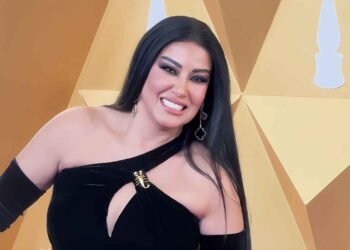 سمية الخشاب تكشف حقيقة زواجها (فيديو)