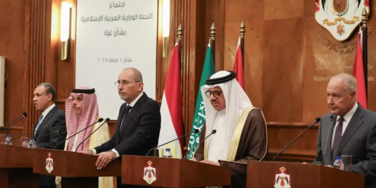 رفض إسرائيل للجنة العربية الإسلامية يكشف مأزقها السياسي