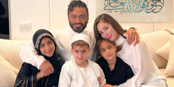 بسمة بوسيل تطلب الدعاء لابن تامر حسني!