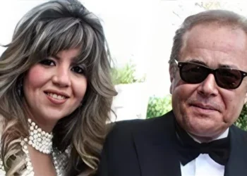 نيللي كريم تشهد: بوسي شلبي لم تفارق الساحر!