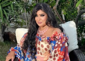 فيفي عبده توجه نصيحة لجمهورها قبل نزول البحر