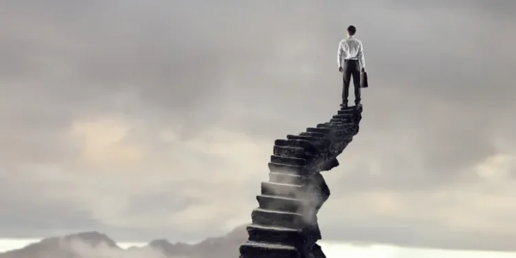 8 طرق بسيطة لبناء الثقة بالنفس وتنمية قدراتك