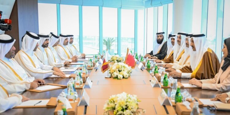 جسر الخليج القادم.. مباحثات بحرينية قطرية تضع اللمسات الأخيرة على الربط البري والبحري