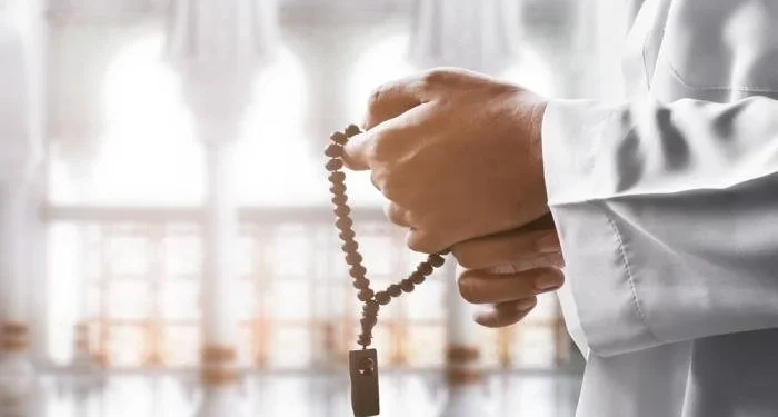 أدعية العشر الأوائل من ذي الحجة.. كنز من الحسنات