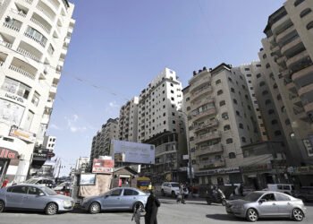 القدس تئن تحت الإسمنت: صراع السكن يكشف وجوهًا غير بريئة