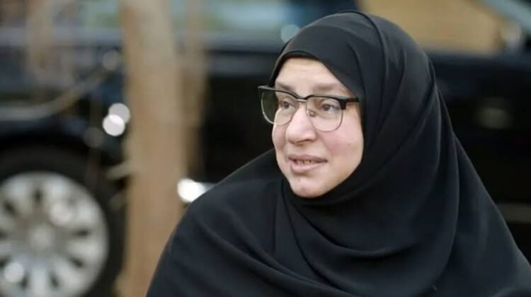 عبلة كامل تعود للواجهة وتثير الجدل (صور)