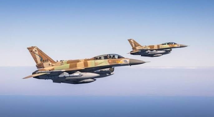 سوريا بين نيران الخصمين.. ممر طائرات ومسيّرات بلا حريق كبير ولا حماس شعبي