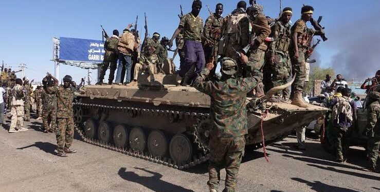 السودان يتهم حفتر بدعم «الدعم السريع».. هجوم ثلاثي على الحدود يثير أزمة إقليمية