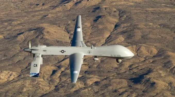 مسيّرات مجهولة تستهدف رادارات قاعدتين عسكريتين قرب بغداد وذي قار