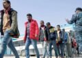 العودة من الجحيم.. أكثر من 100 ألف مهاجر غادروا ليبيا طوعاً