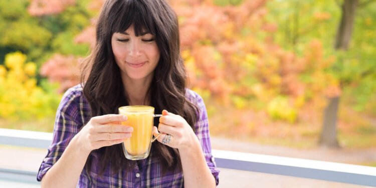 الكركم.. كنز من الفوائد الصحية بعد تصدره التريند