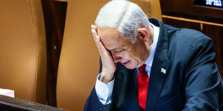 قضايا الفساد تطارد نتنياهو.. هل يُطيح القضاء بـ رئيس حكومة الاحتلال؟