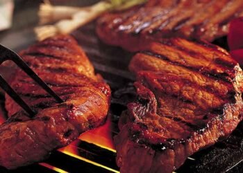 عيد الأضحى.. أطعمة تساعد على الهضم