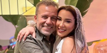 أسما شريف منير تتصدر التريند.. من هو زوجها الجديد؟