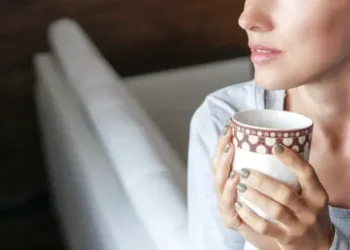 تناول هذا المشروب قبل النوم وشاهد ماذا يحدث!