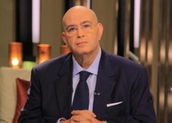 عماد أديب.. التفاصيل الكاملة للهجوم عليه وفصله من النقابة