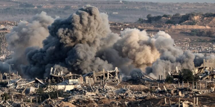 صفقة الهدنة الثالثة تتعثر.. لماذا تأخر وقف إطلاق النار في غزة؟