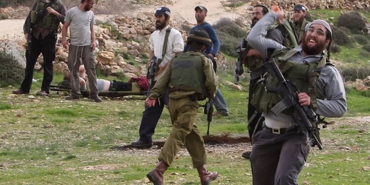الضفة تشتعل تحت عنف المستوطنين.. إرهاب منظم برعاية جيش الاحتلال