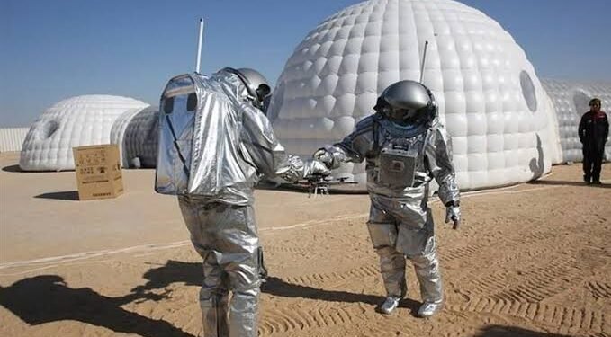 هل تصبح عُمان قوة فضائية إقليمية خلال 10 سنوات؟