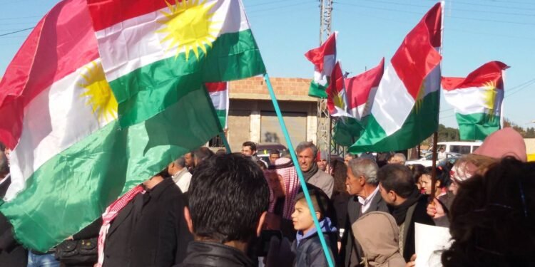 أزمة اللغة الكردية في الجامعات العراقية تكشف هشاشة التعايش الاتحادي