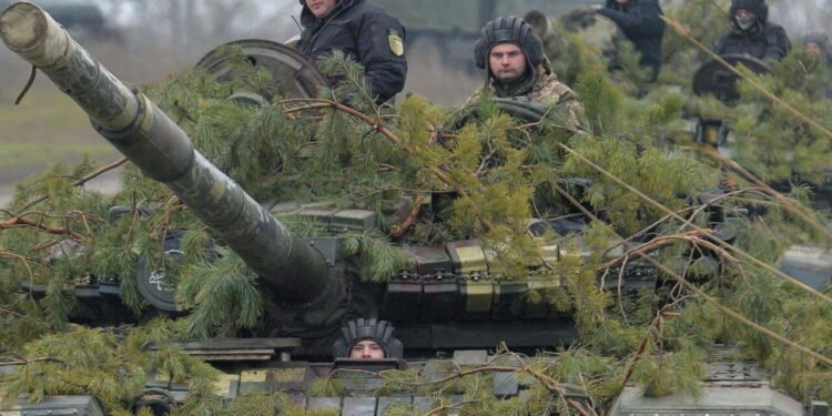 روسيا تحذر من استئناف تسليح كييف: خطوة إلى الوراء لن توقف التقدم العسكري