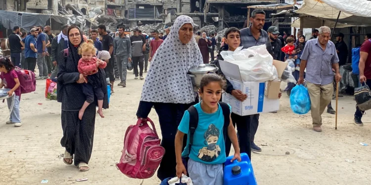 كواليس خطة تهجير فلسطينيين من غزة إلى جنوب السودان وسط رفض فلسطيني واسع