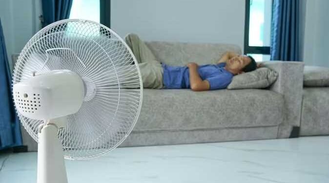 المراوح في الصيف.. خطر على صحتك