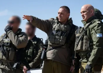 جولة ميدانية لـ زامير في غزة.. هل تستعد إسرائيل لاحتلال القطاع؟