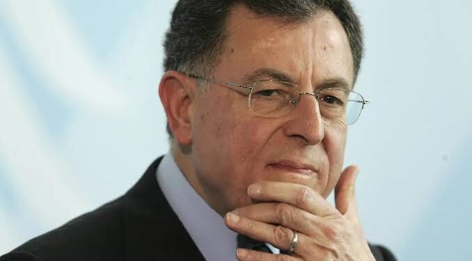 هل يعود شبح الحرب الأهلية إلى لبنان؟.. ما سر تصريحات “السنيورة”