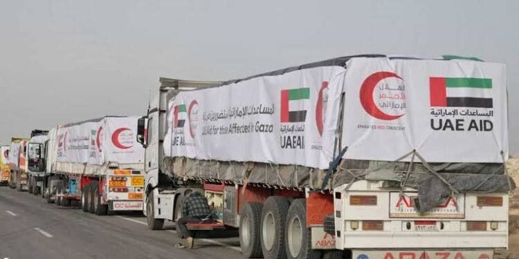 الإمارات تسعف غزة بـ65 طناً من الأمل الطبي لإنقاذ القطاع الصحي من الانهيار