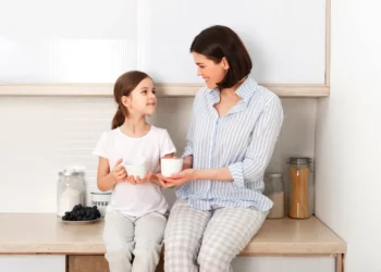 كيفية بناء عقل الطفل بطريقة صحيحة