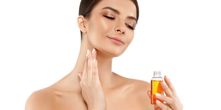 زيت الخروع للوجه.. فوائد رائعة لبشرتك